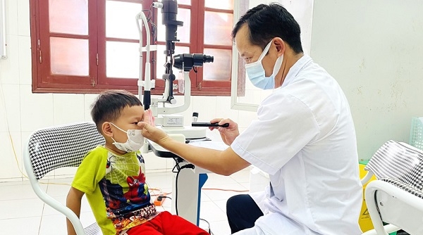 Tuyên Quang: Khám sàng lọc cho 69 trẻ em khuyết tật