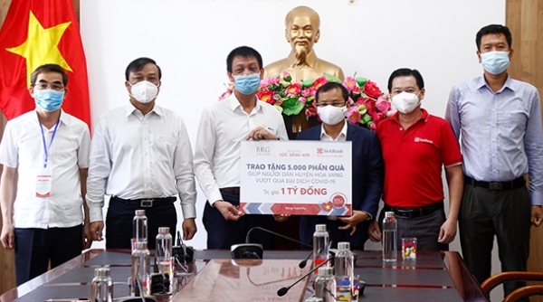 Tập đoàn BRG Group và Ngân hàng Thương mại CP Đông Nam Á : Trao hơn 5.000 suất quà đến người dân ở Đà Nẵng