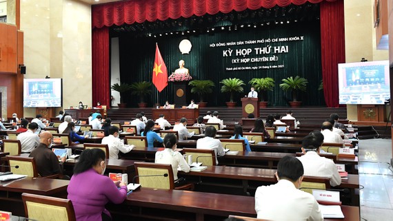 TP. Hồ Chí Minh: Đề xuất miễn, giảm học phí và hỗ trợ chi phí học tập cho học sinh, sinh viên