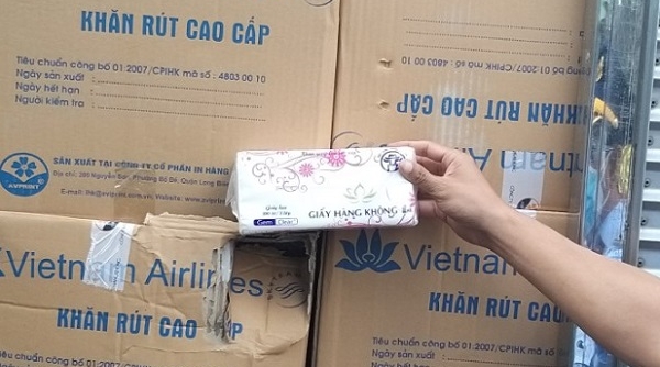 Bình Dương: Phát hiện hơn 13.000 gói Khăn rút có dấu hiệu giả nhãn hiệu “Vietnam Airlines”