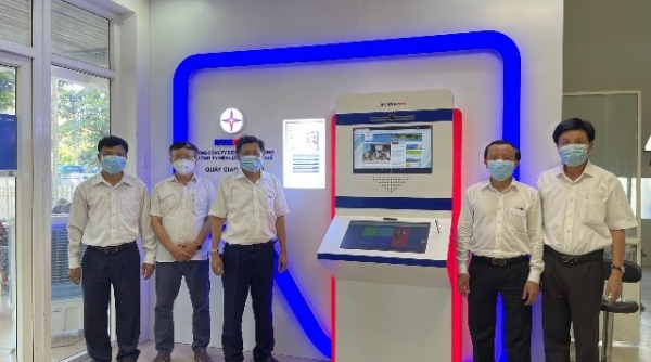 Thừa Thiên Huế: Công ty Điện lực khai trương Quầy giao dịch số "Kết nối khách hàng sử dụng điện"