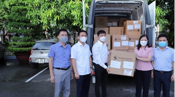 Tập đoàn Sun Group tặng tỉnh Thanh Hóa trang thiết bị y tế phục vụ phòng, chống dịch Covid-19