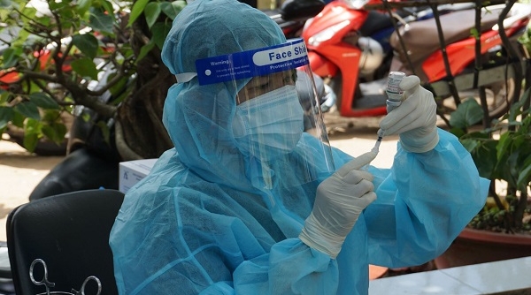 TP Hồ Chí Minh đề xuất rút ngắn khoảng cách giữa hai mũi tiêm vaccine AstraZeneca