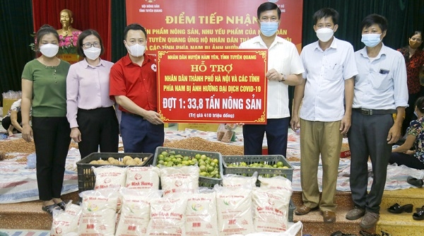 Tuyên Quang: Tiếp nhận hơn 60 tấn nông sản và nhu yếu phẩm hỗ trợ
