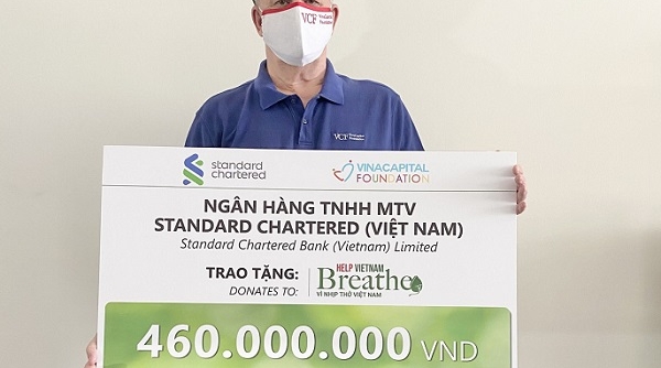 Standard Chartered (Việt Nam) tài trợ cho các bệnh viện điều trị Covid-19 tại TP. HCM