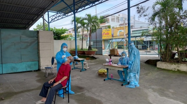 Quận Long Biên (Hà Nội): Xây dựng mô hình Trạm Y tế lưu động phòng chống dịch Covid-19