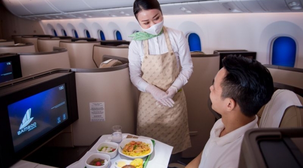 Bamboo Airways ưu đãi nâng hạng thương gia, tặng voucher miễn phí cho khách bay
