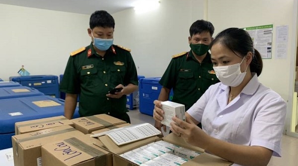 Lào Cai: Tiếp nhận thêm hơn 11.000 liều vắc xin phòng Covid-19