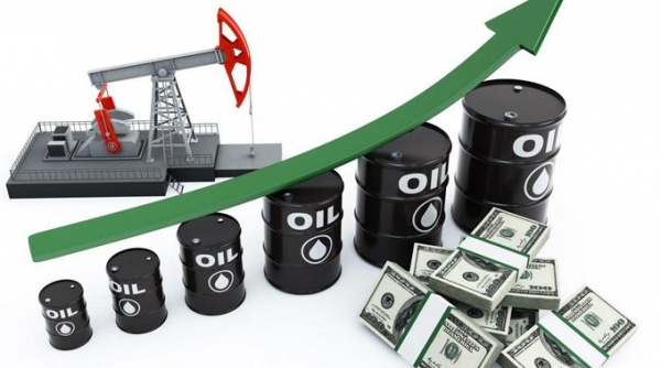 Giá xăng dầu ngày 24/9: Dầu thô Brent vượt 77 USD/thùng