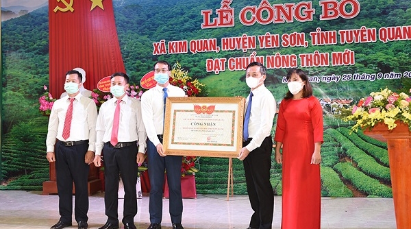 Tuyên Quang: Xã Kim Quan đón Bằng công nhận đạt chuẩn nông thôn mới