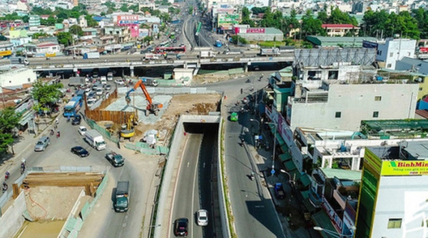 TP. Hồ Chí Minh: 65 công trình giao thông được khởi công, thi công trở lại