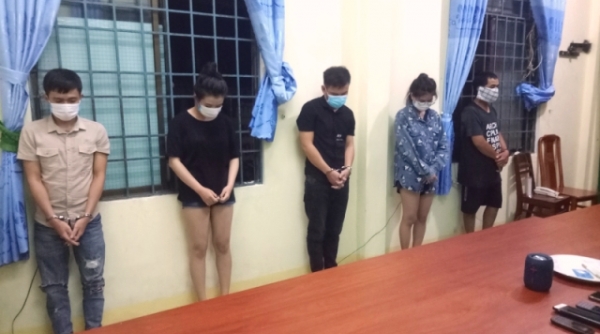 Quảng Ngãi: Phát hiện nhóm thanh niên tổ chức sử dụng ma túy trong phòng trọ