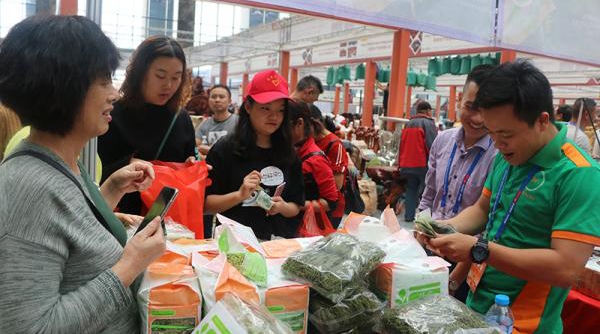 Lào Cai: Hoãn tổ chức Hội chợ thương mại quốc tế Việt - Trung do ảnh hưởng dịch Covid-19