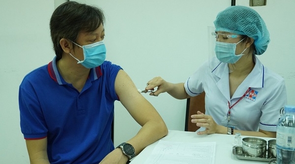 Lâm Đồng: Đã tiêm gần 450.000 liều vắc xin phòng Covid-19