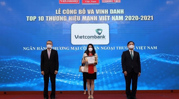 Vietcombank: Top 10 Thương hiệu mạnh Việt Nam năm 2020 - 2021