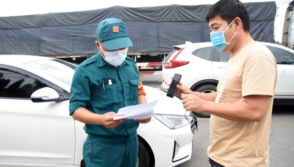 Đồng Nai đồng ý cho người lao động đi ô tô cá nhân qua lại TP. Hồ Chí Minh