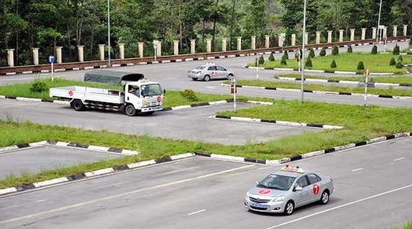 Từ ngày 20/10, Hà Nội tổ chức lại các kỳ sát hạch cấp giấy phép lái xe