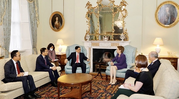 Hoạt động ngày đầu tiên của Thủ tướng Phạm Minh Chính tại Anh