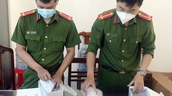 Thu giữ hàng trăm bộ kit test nhanh Covid-19 không rõ nguồn gốc tại Đắk Nông
