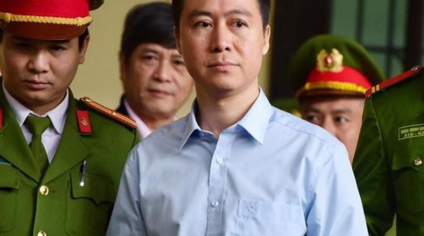 Hủy các quyết định giảm thời hạn chấp hành án phạt tù đối với Phan Sào Nam