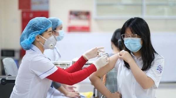 Quảng Nam đặt mục tiêu trên 90% trẻ từ 12 đến dưới 18 tuổi được tiêm đủ liều vaccine phòng Covid-19