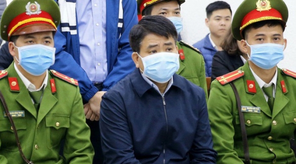 Đơn khiếu nại của ông Nguyễn Đức Chung trước ngày ra tòa chứa đựng nội dung gì?