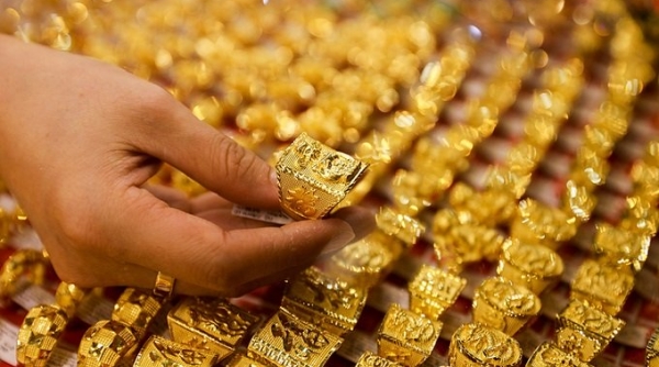 Giá vàng ngày 24/12: Thế giới chinh phục được ngưỡng 1.800 USD/ounce