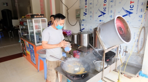 Huyện Mê Linh siết chặt công tác an toàn thực phẩm trong những tháng cuối năm 2021