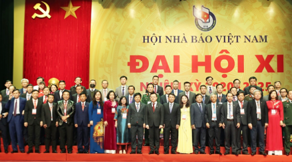 Ra mắt Ban Chấp hành khoá XI Hội Nhà báo Việt Nam