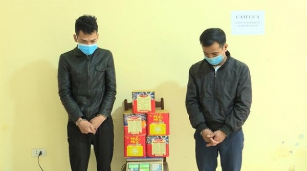 Công an tỉnh Vĩnh Phúc bắt giữ nhóm thanh niên mua 10kg pháo nổ về chơi Tết