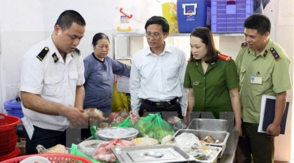 Huyện Thanh Trì (Hà Nội) tiếp tục thực hiện hiệu quả công tác an toàn thực phẩm trong năm 2022
