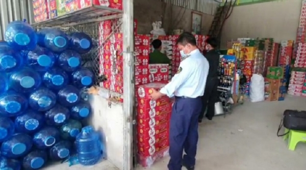 Tạm giữ hơn 600 thùng bia không có hóa đơn chứng từ tại An Giang