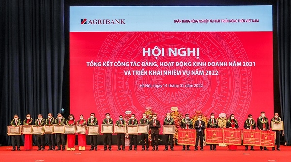 Agribank tổng kết công tác Đảng, hoạt động kinh doanh năm 2021 và triển khai nhiệm vụ năm 2022
