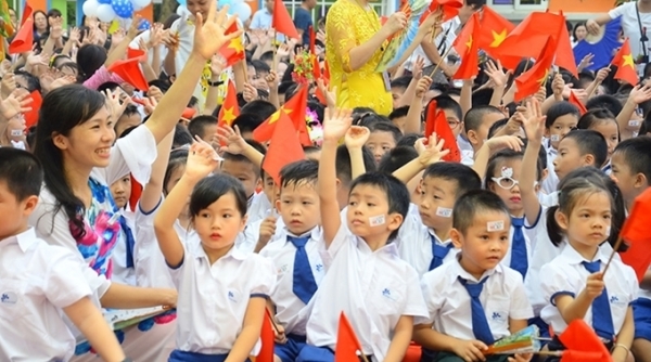Từ 21/02, Hà Nội cho phép học sinh lớp 1 đến 6 ở 12 quận nội thành đến trường