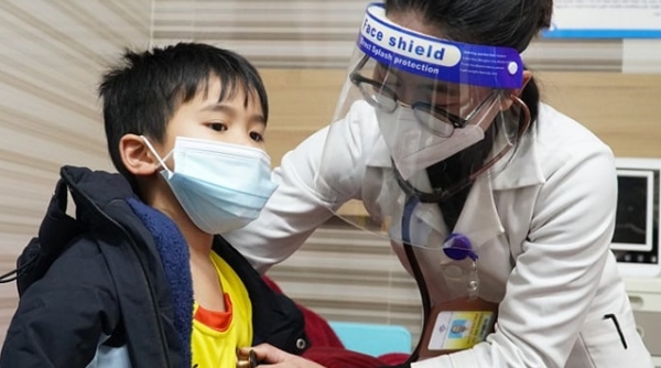 Bệnh viện Đa khoa Hùng Vương cứu sống bé trai 7 tuổi bị mắc hội chứng MIS-C hiếm gặp