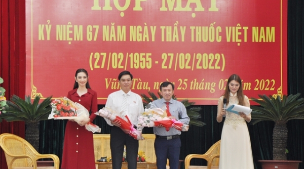 Hoa hậu Nguyễn Thúc Thùy Tiên giao lưu và tri ân Thầy thuốc Việt Nam tại Vũng Tàu