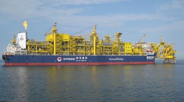 Trung Quốc ngừng xuất khẩu các sản phẩm dầu mỏ từ tháng Tư