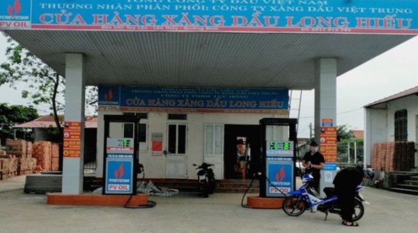 Một cây xăng ở Quảng Bình bị xử phạt vì “găm hàng” chờ tăng giá