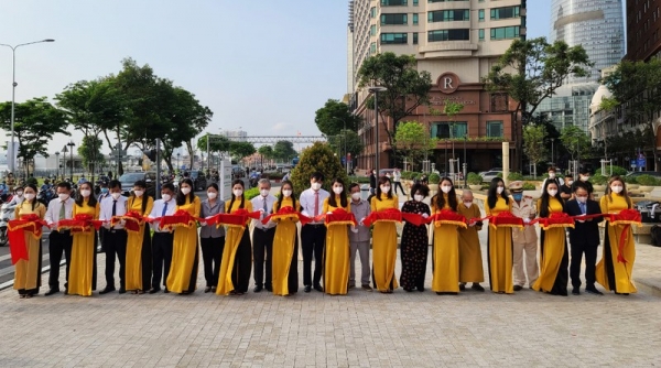 TP. Hồ Chí Minh khánh thành công viên Mê Linh và bến Bạch Đằng