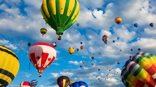 Đà Nẵng mở lại đường bay quốc tế và sẽ tổ chức ngày hội khinh khí cầu đặc sắc