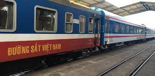 Ngành đường sắt triển khai chạy thêm nhiều tàu khách tuyến Hà Nội - Hải Phòng