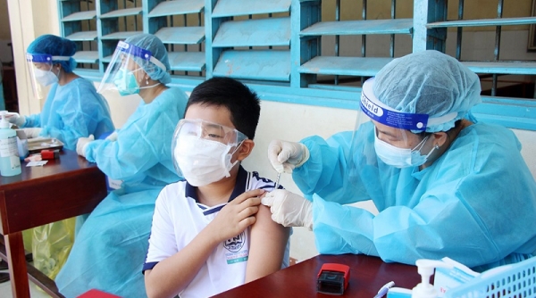 Bộ Y tế chuẩn bị tiêm vaccine cho trẻ từ 5-11 tuổi, nghiên cứu việc tiêm mũi 4 và tiêm cho trẻ dưới 5 tuổi