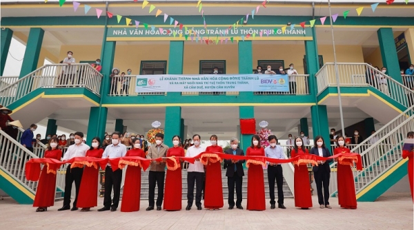 BIDV khánh thành Nhà cộng đồng tránh lũ và trồng cây phòng hộ ven biển tại Hà Tĩnh
