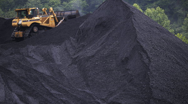 Thúc đẩy nhập khẩu than, khoáng sản và nguyên liệu sản xuất cần thiết từ Úc