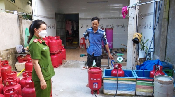 Phát hiện một cơ sở sang chiết gas trái phép tại Bạc Liêu