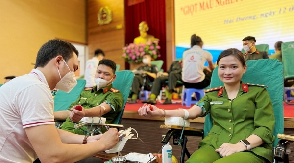 Hàng trăm chiến sĩ Công an tỉnh Hải Dương tham gia hiến máu tình nguyện