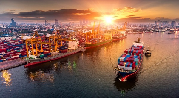 Kéo giảm chi phí xuất nhập khẩu: Nâng cao sức cạnh tranh cho hàng Việt