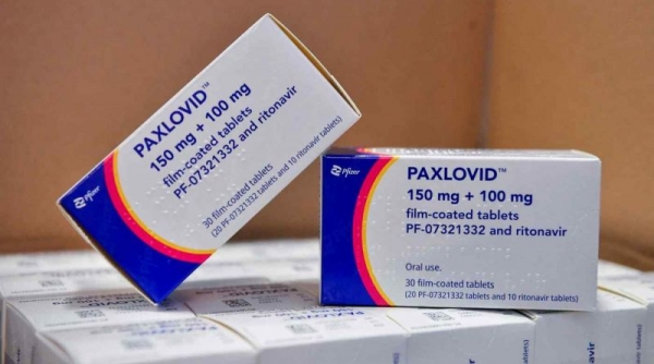 WHO khuyến cáo người mắc COVID-19 thể nhẹ sử dụng thuốc Paxlovid có nguy cơ nhập viện