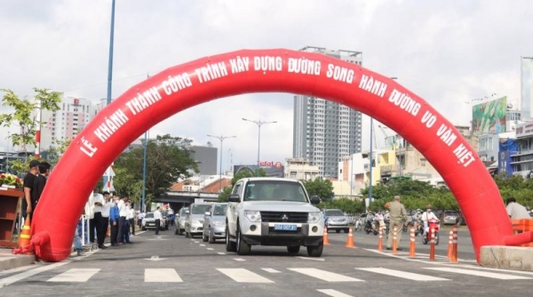 TP. Hồ Chí Minh chính thức thông xe đường song hành đại lộ Võ Văn Kiệt