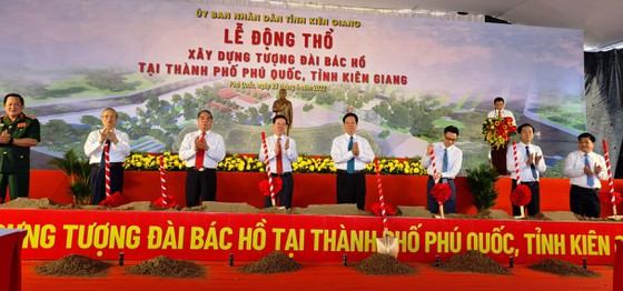 Kiên Giang khởi công xây dựng Tượng đài Bác Hồ và khánh thành Đền thờ liệt sỹ ở Phú Quốc